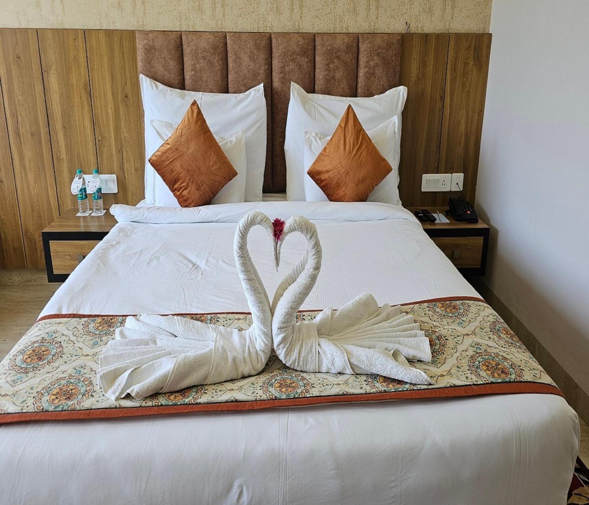 Bamboo Saa Mulberry Resort Pushkar Exterior photo